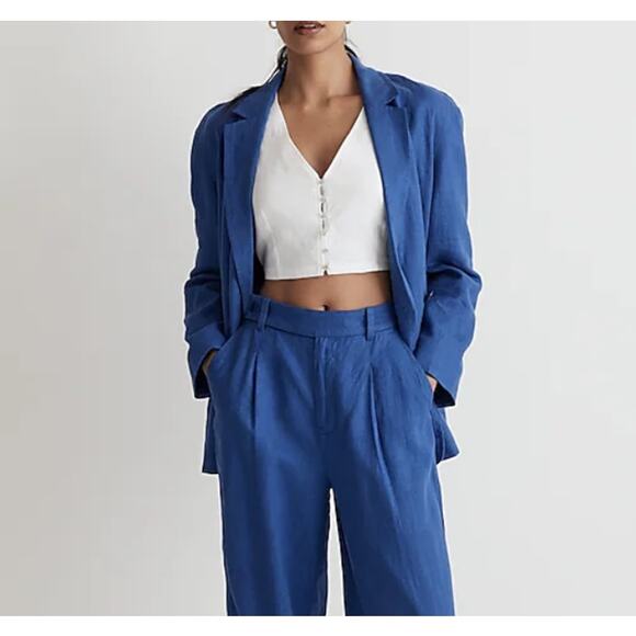 Madewell Double-Breasted Crossover Blazer in 100% Linen in Blue - Picture 3 of 13